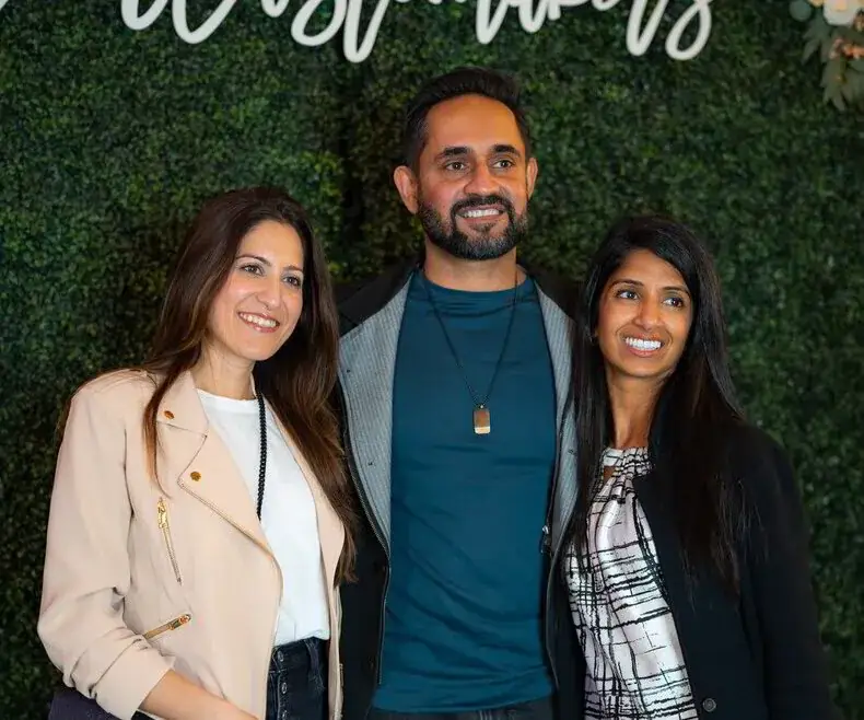 Self-serve branded photo booth