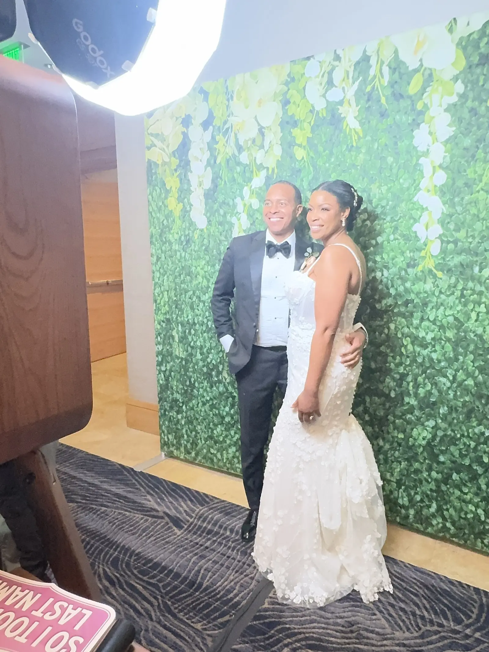 Ikonic Vintage Photo Booth for Weddings